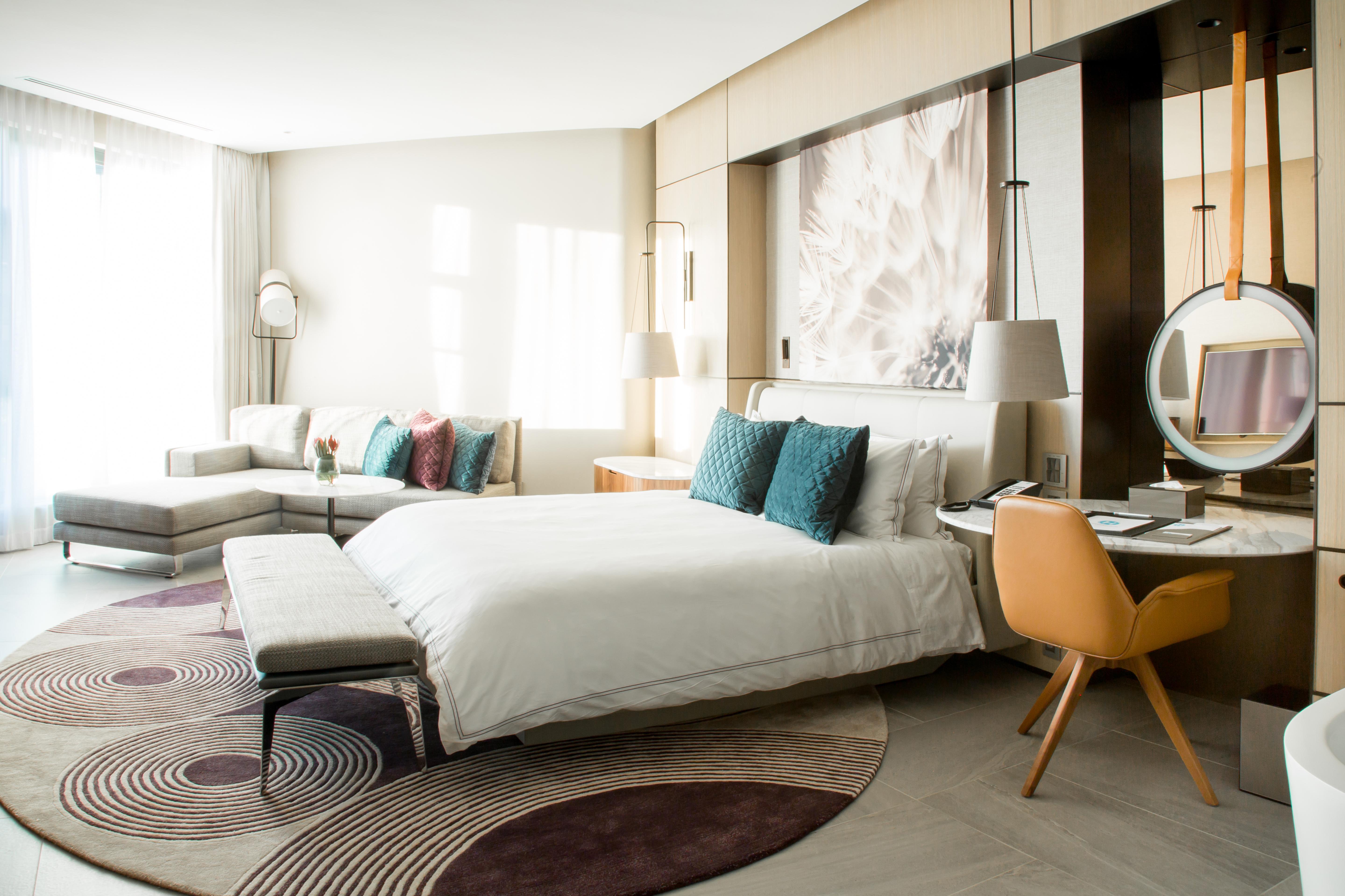 The Houghton Hotel, Spa, Wellness & Golf Johannesburg Eksteriør billede A bedroom at the hotel