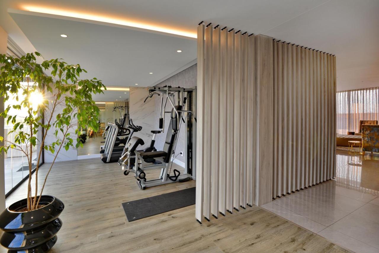 The Houghton Hotel, Spa, Wellness & Golf Johannesburg Eksteriør billede A room divider